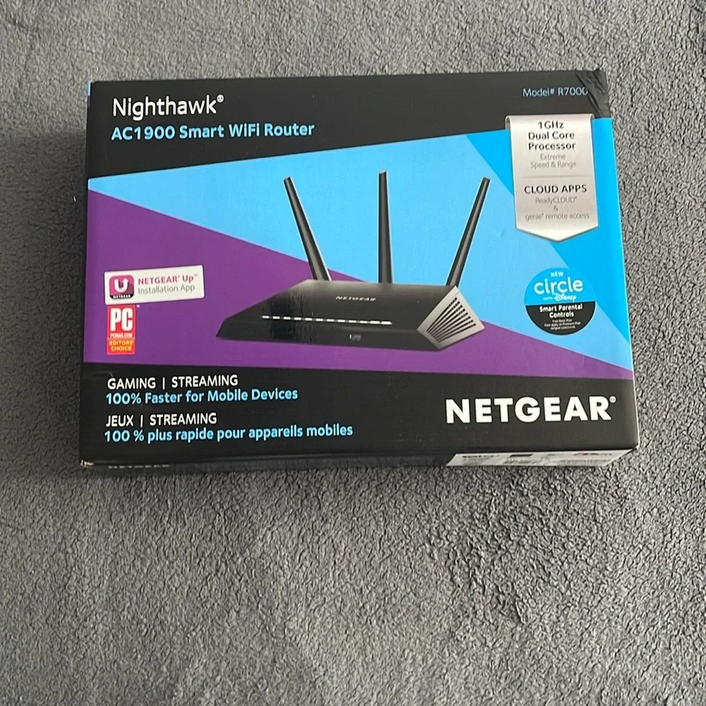 NETGEAR° Nighthawk Bundle- Modem and Smart Router - Picture 2 of 13